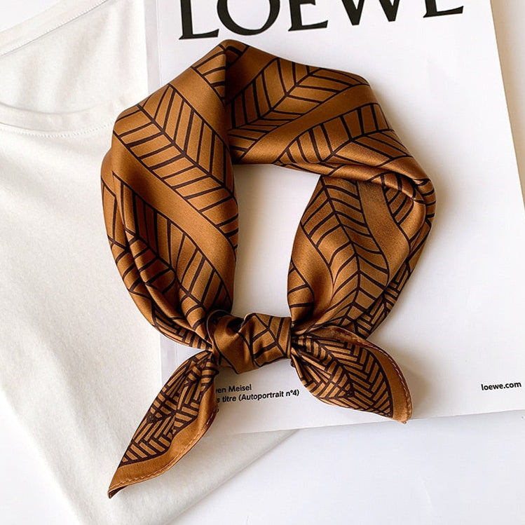 Women's 100% Silk Square Scarf with Indian Motif | La Parisienne