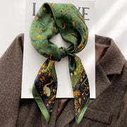 100% Silk Square Green Women | The Parisian