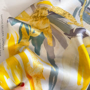 Carré 100% Soie Fleur Artistique Femme | La Parisienne
