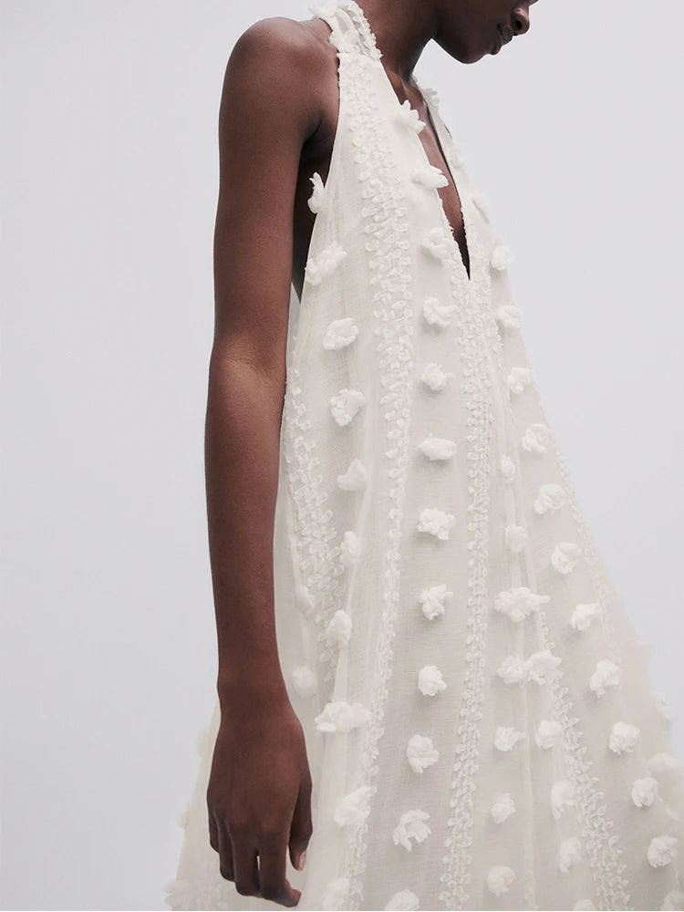 Robe Longue Élégante à Broderie | La Parisienne
