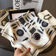 100% Silk Square Modern Decoration Woman | La Parisienne