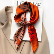 100% Silk Square with Feline pattern for Women | The Parisian