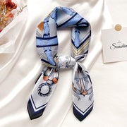 Chic Women's Scarf Naval Decoration | La Parisienne