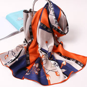 Foulard Chic Carré 100% Soie | La Parisienne