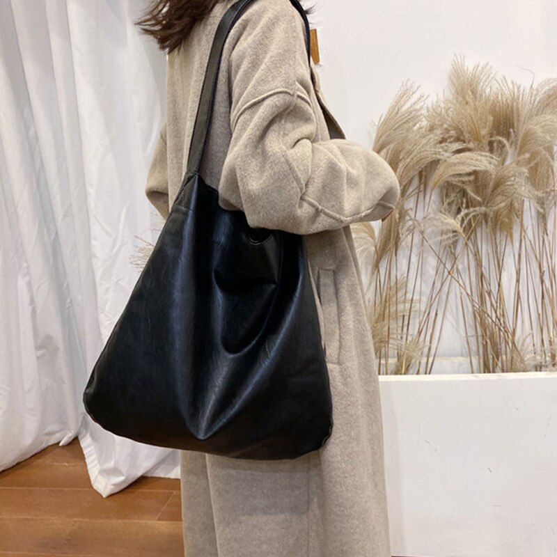 Women's Glamor Faux Leather Tote Bag | The Parisian