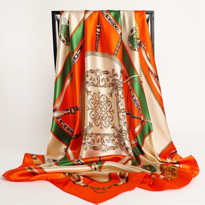 Foulard Carré Motif Original Femme | La Parisienne