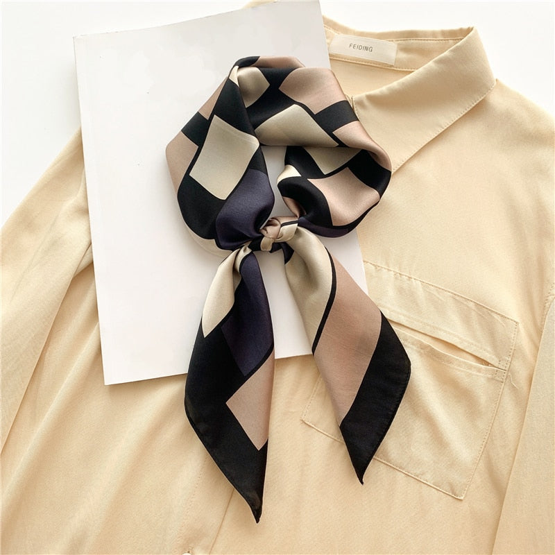 Carré 100% Soie Automne Femme | La Parisienne