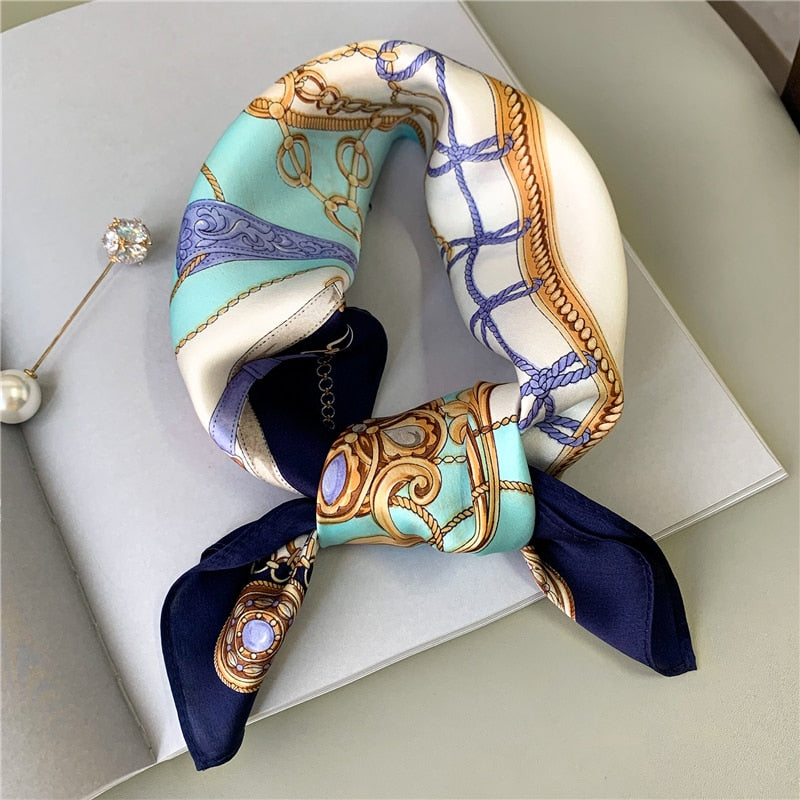 Foulard Chic 100% Soie Décoration Originale | La Parisienne