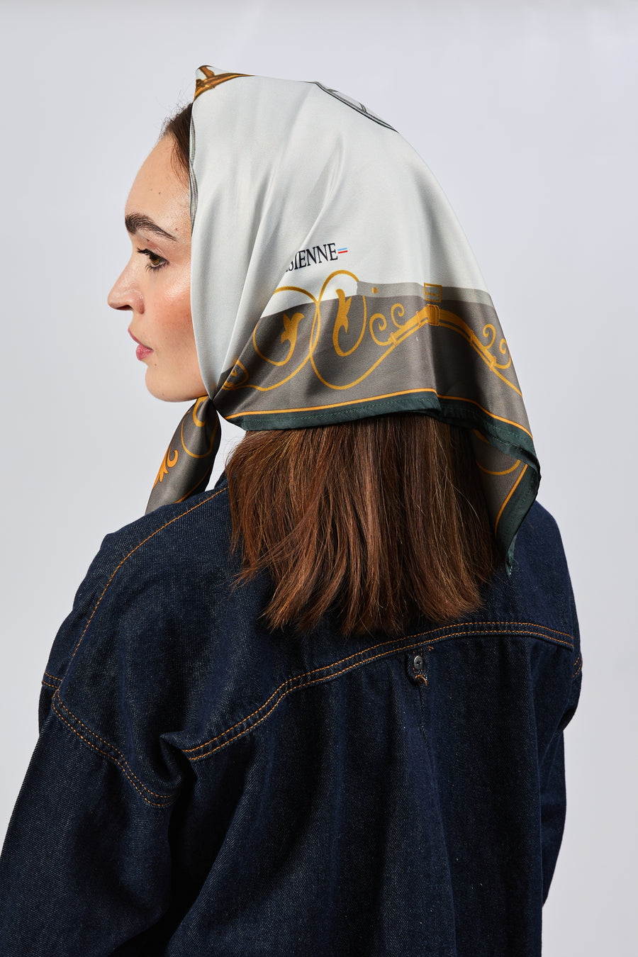 Carré 100% Soie Signature | La Parisienne