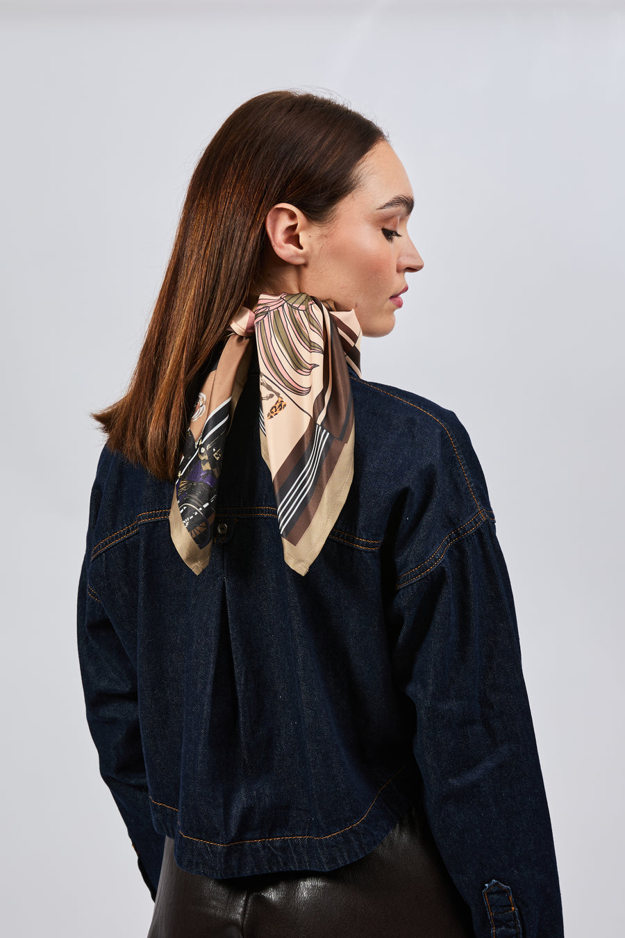 Carré 100% Soie Signature | La Parisienne