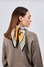 Carré 100% Soie Signature | La Parisienne