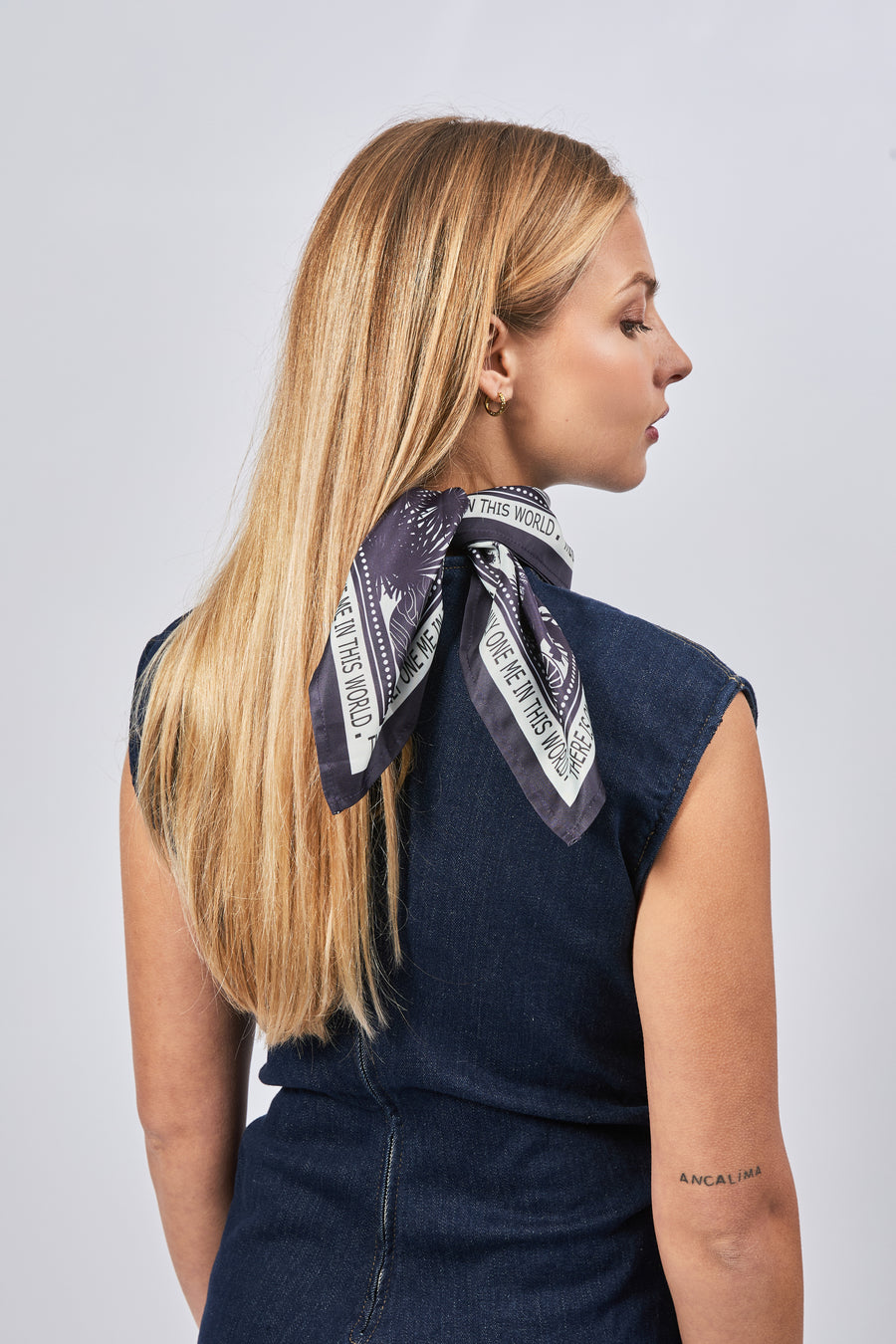Carré 100% Soie Signature | La Parisienne