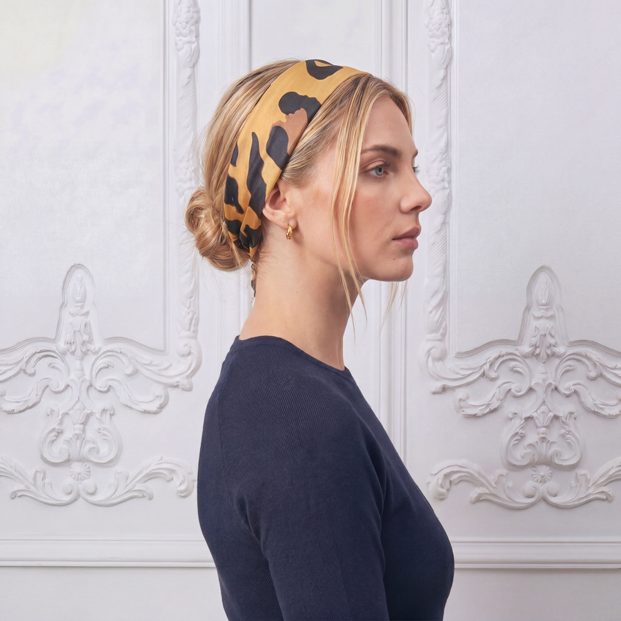 100% Silk Signature Square | La Parisienne