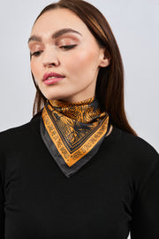 Carré 100% Soie Signature | La Parisienne