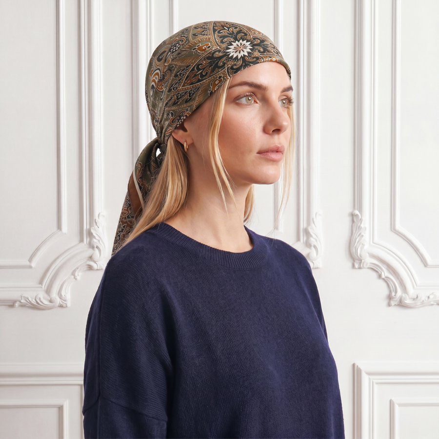 100% Signature Silk Cloth | La Parisienne