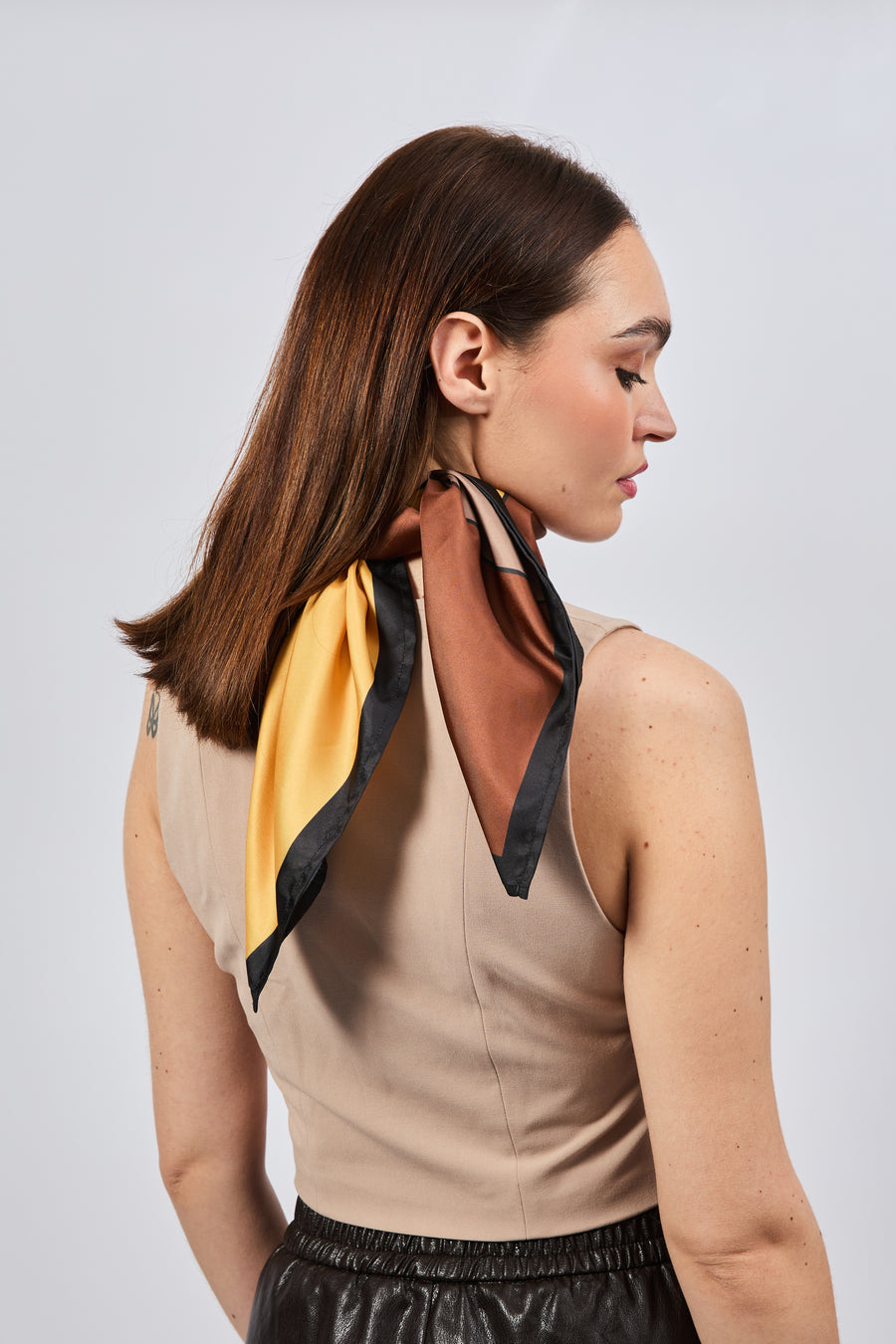 Carré 100% Soie Signature | La Parisienne