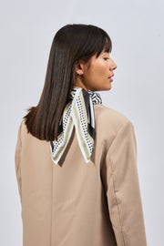 Carré 100% Soie Signature | La Parisienne