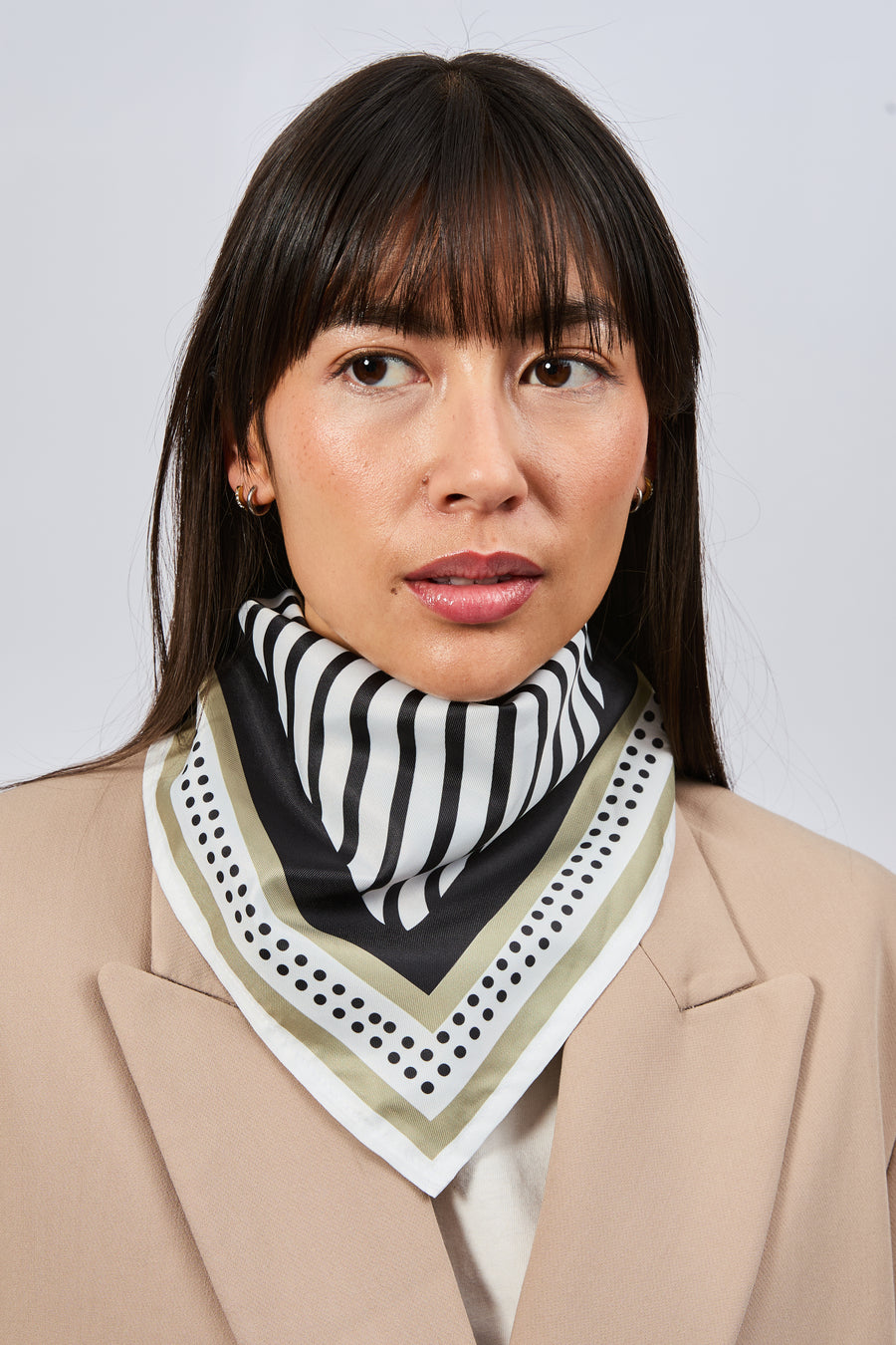 Carré 100% Soie Signature | La Parisienne