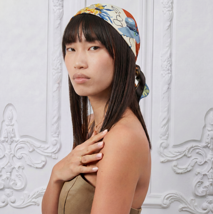 Square 100% Silk Women Chic Flower Pattern | La Parisienne 