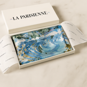 Carré 100% Soie Motif Flore Bleu Femme | La Parisienne