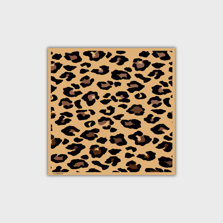 Carré 100% Soie Signature | La Parisienne