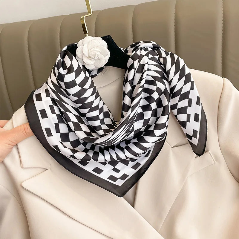 Foulard Carré Chic | La Parisienne