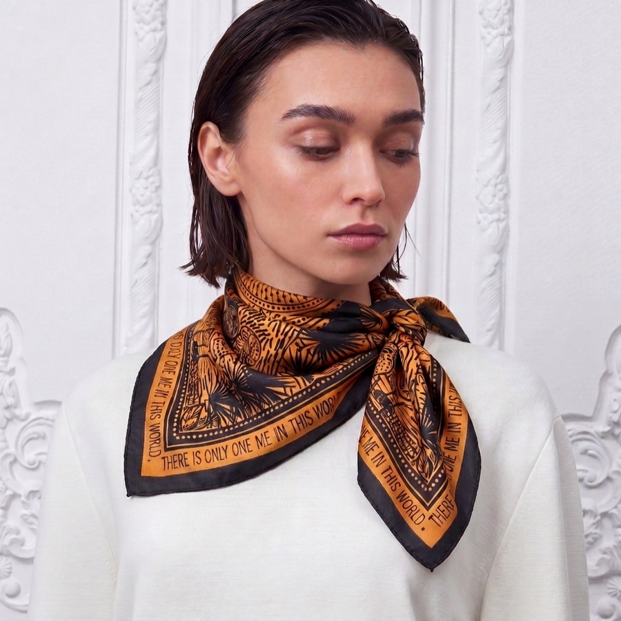Cuadrado 100 % seda Signature | La Parisienne