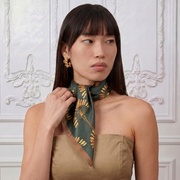 Carré 100% Soie Signature | La Parisienne