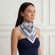 Carré 100% Soie Signature | La Parisienne