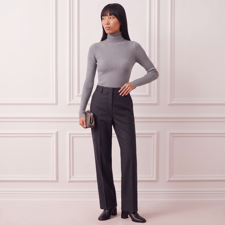 Women's Composite Turtleneck Sweater | La Parisienne 