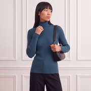 Women's Composite Turtleneck Sweater | La Parisienne 