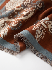 Sacred Heart Women's Winter Scarf | La Parisienne