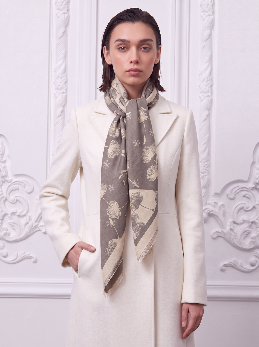 Pantheon Women's Scarf | La Parisienne