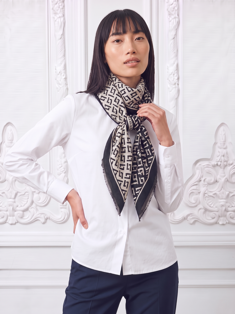 Timeless Elegant Louvre Scarf | La Parisienne