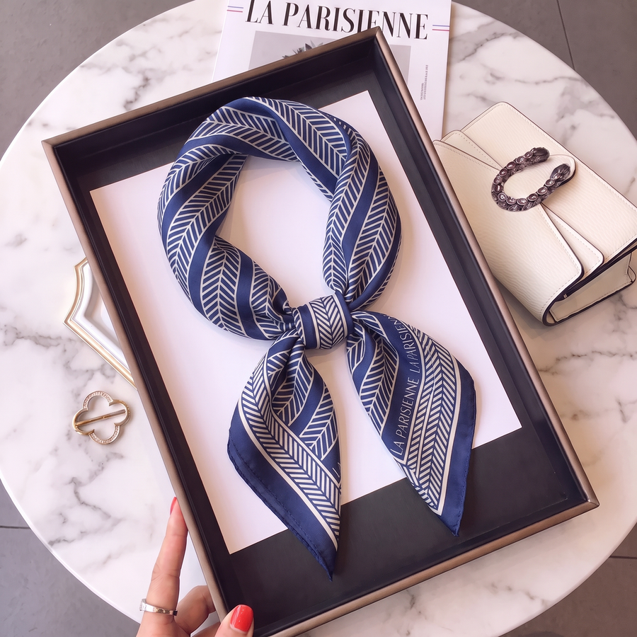 Signature 100% Silk Scarf | La Parisienne