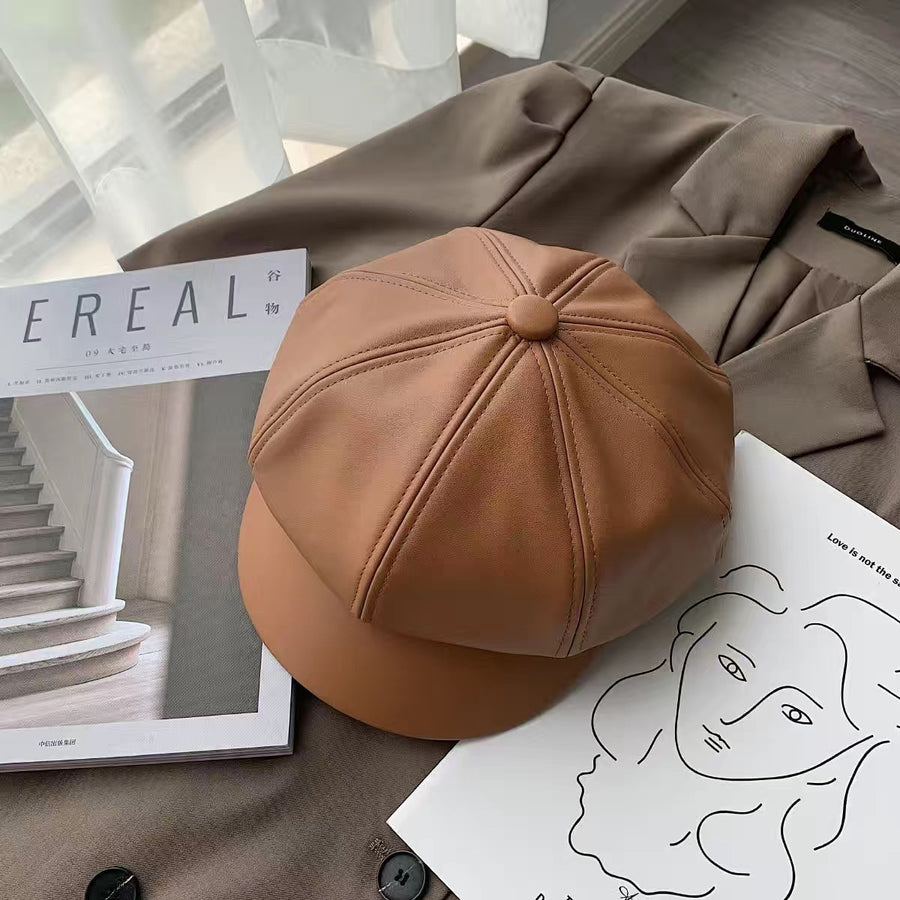 Casquette Beret Pour Femme en Simili Cuir • 1001 Casquettes Casquette Beret Pour Femme en Simili Cuir • 1001 Casquettes